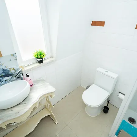 2-bedroom 2 Double Bed 1 Sofa Bed With Open Terrace In Apartment