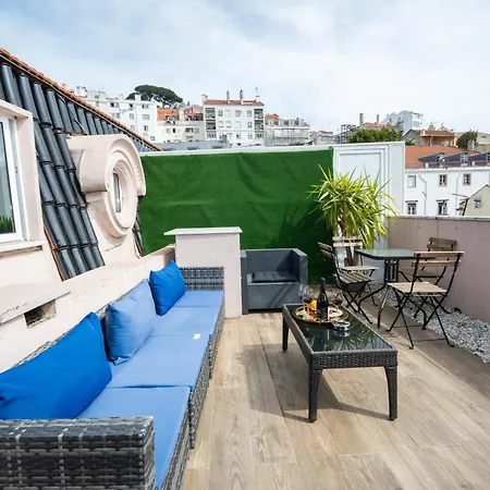 2-bedroom With Open Terrace In *