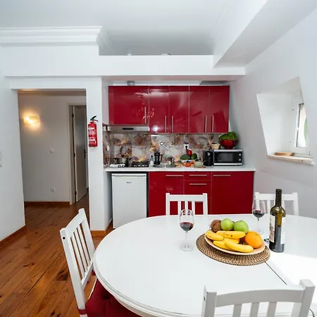2-bedroom With Open Terrace In *