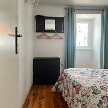 Open Trace 2 Bedroom Located Centeral *